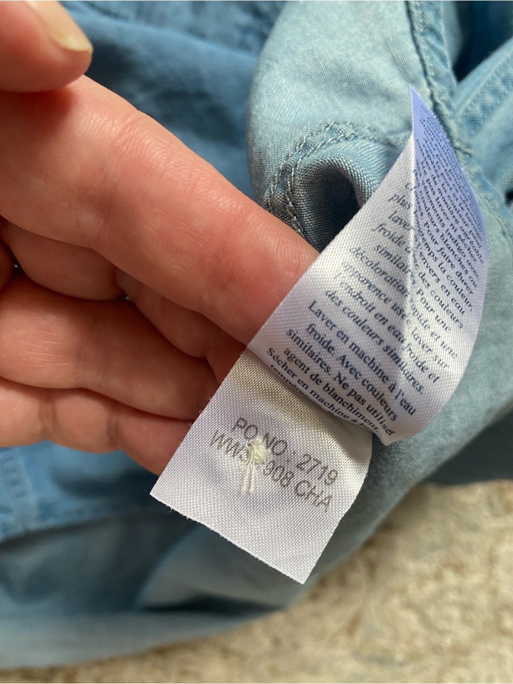 Faherty Classic Cotton Long Sleeve Light Blue Denim Button-Down Shirt Women’s L - Picture 5 of 6